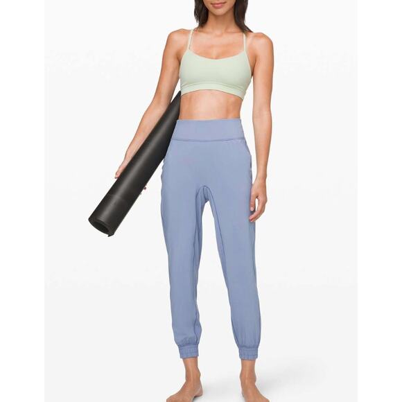 Lululemon Sun Setter Jogger in Tempest Blue Size 14 Athleisure Comfy Workout - Picture 4 of 9